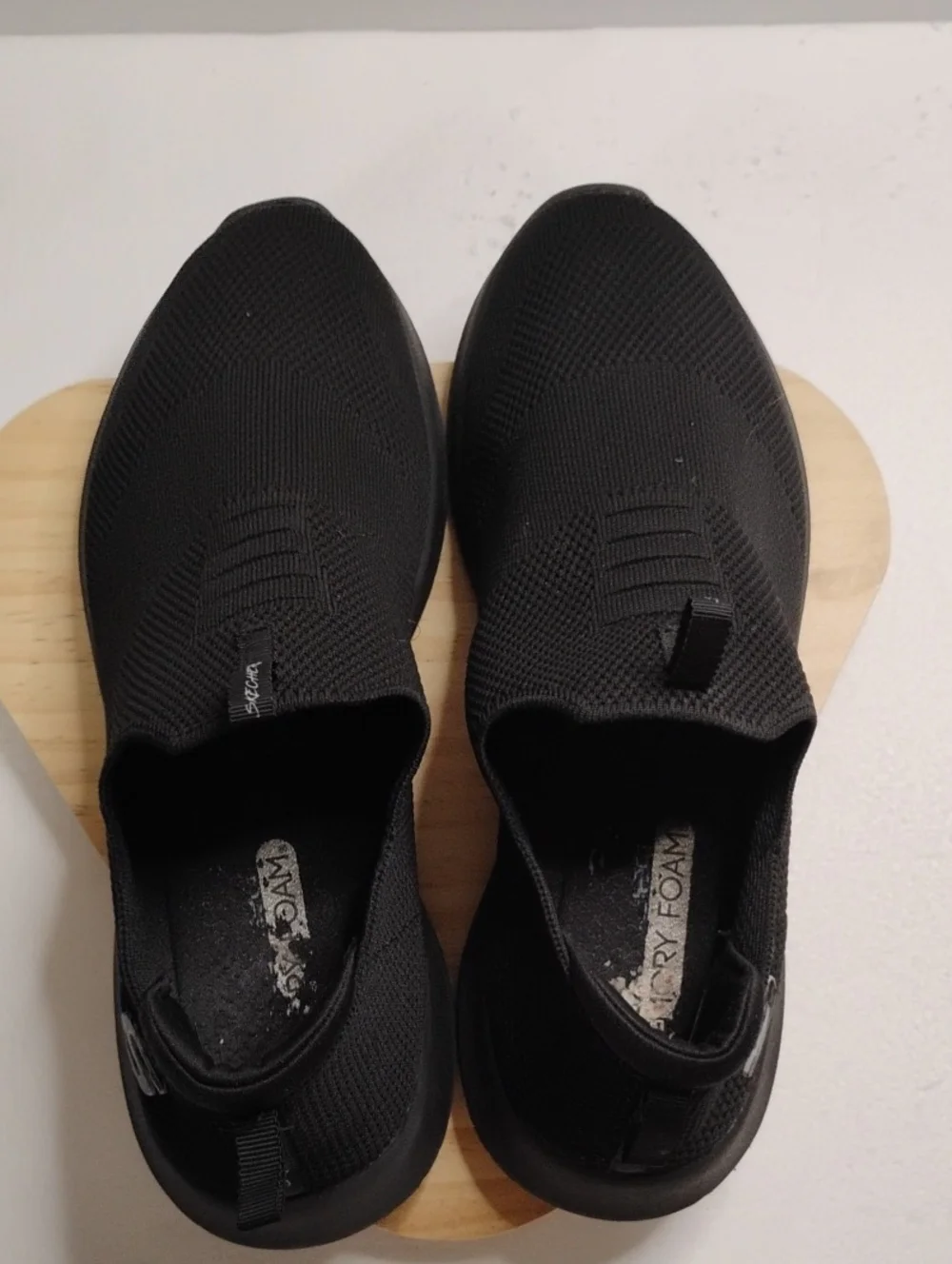 Skechers Men's Black Slip-On Knit Sneakers